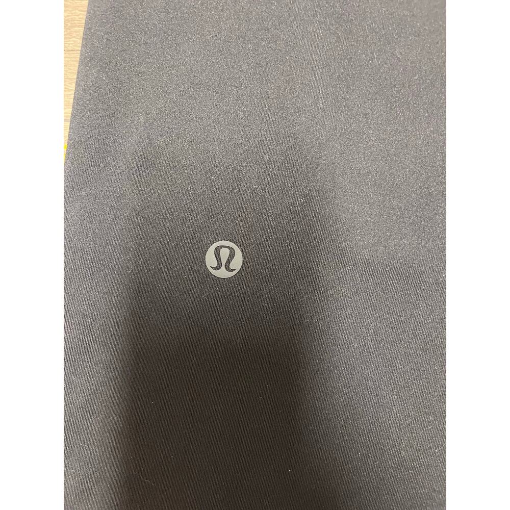 Lululemon On The Fly Pant Luxtreme Black 7/8 Sz 4 Jogger Athleisure Lounge Comfy - Picture 10 of 10